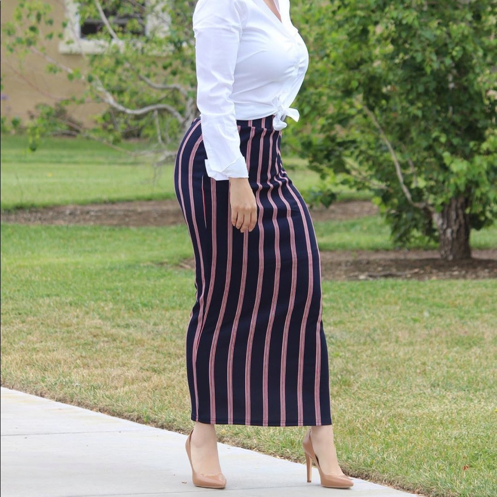 Navy Maxi skirt